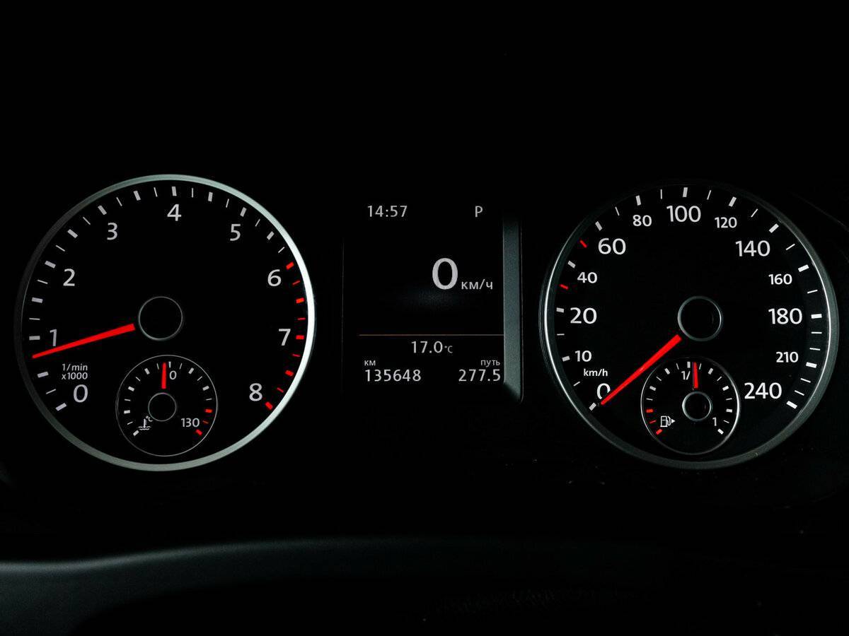 Купить Volkswagen Tiguan с пробегом. Фото: #10