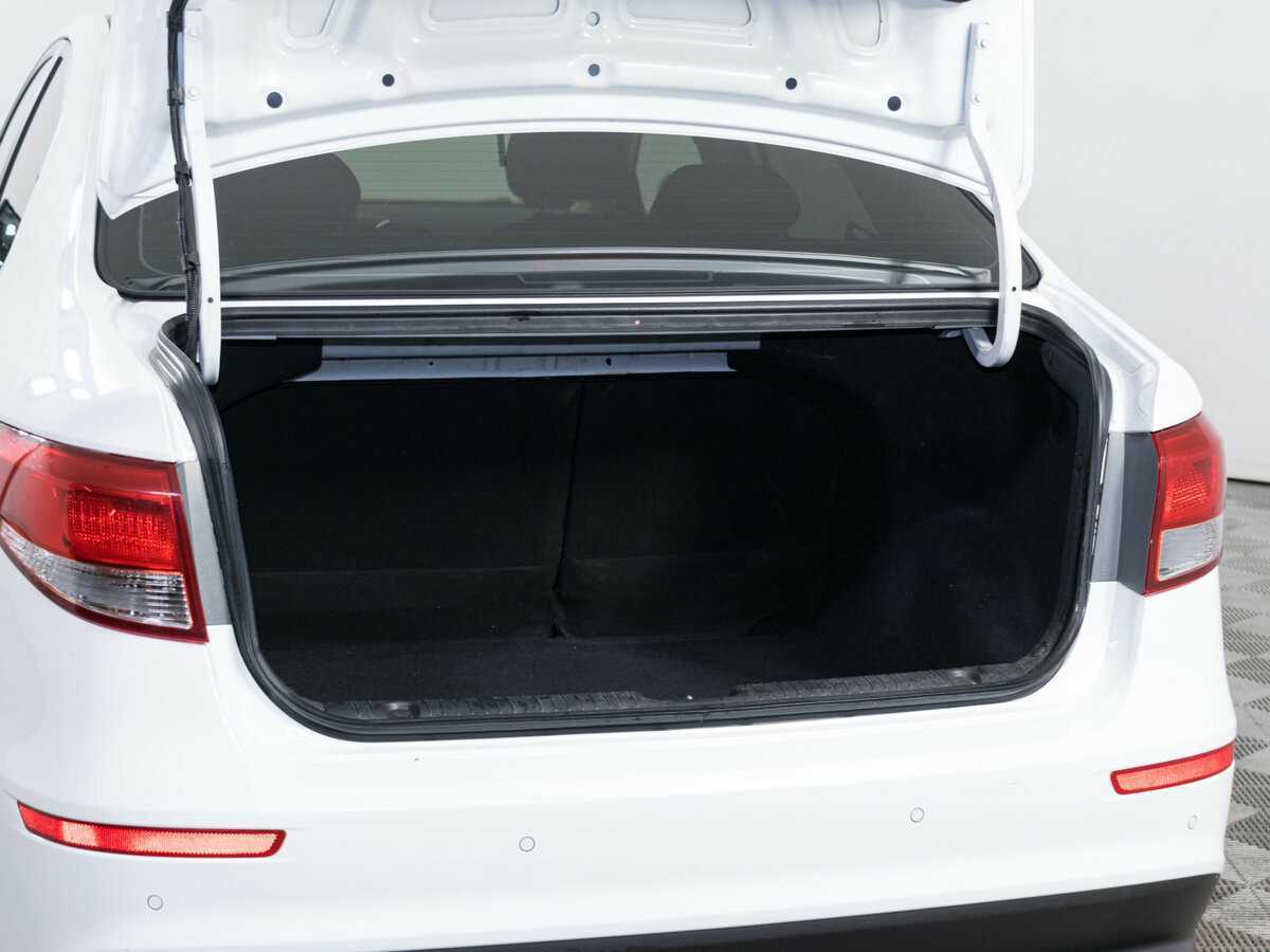 Купить Kia Rio с пробегом. Фото: #6