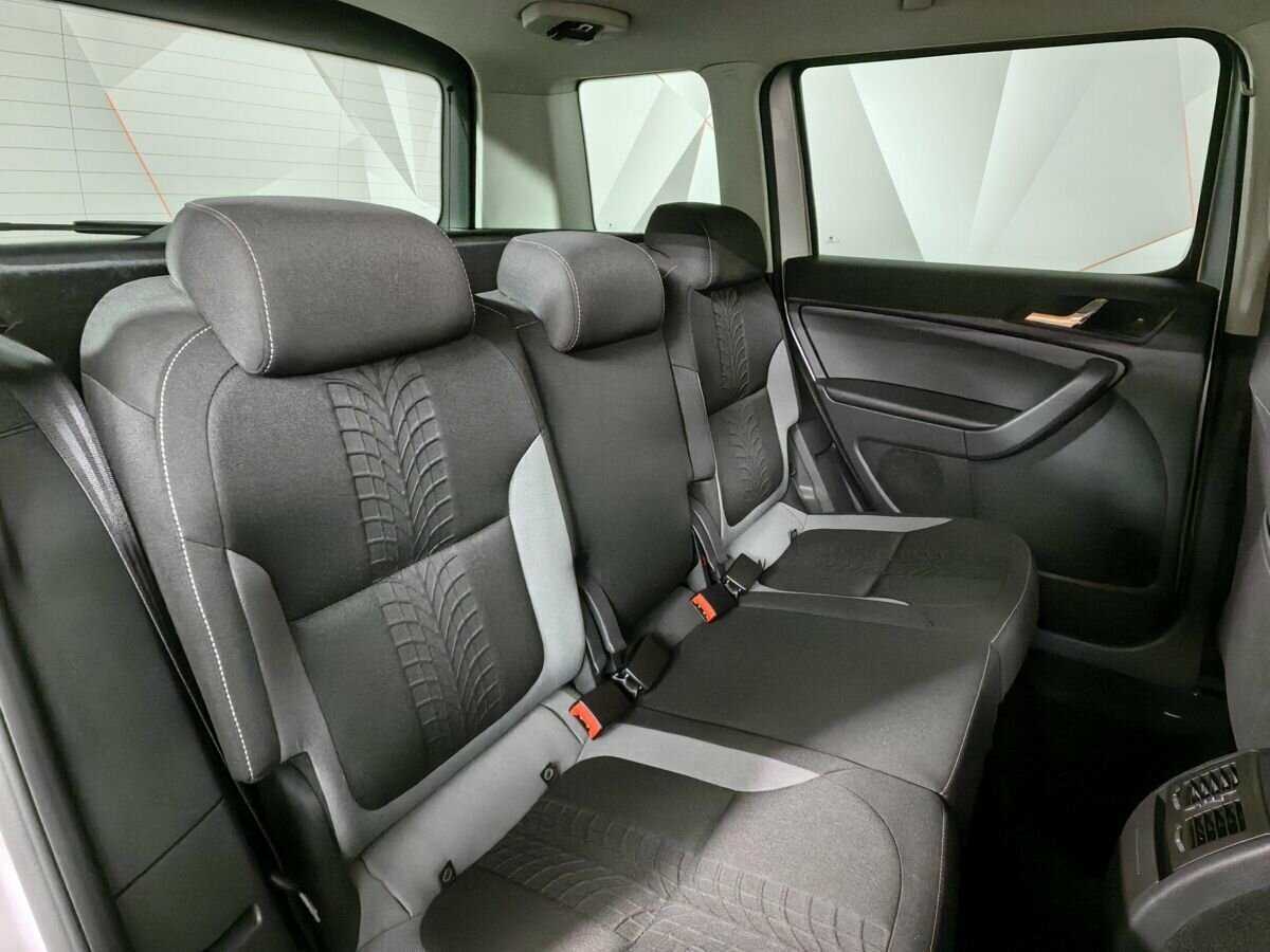 Купить Skoda Yeti с пробегом. Фото: #12