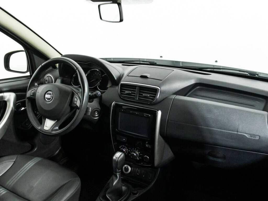 Купить Nissan Terrano с пробегом. Фото: #8