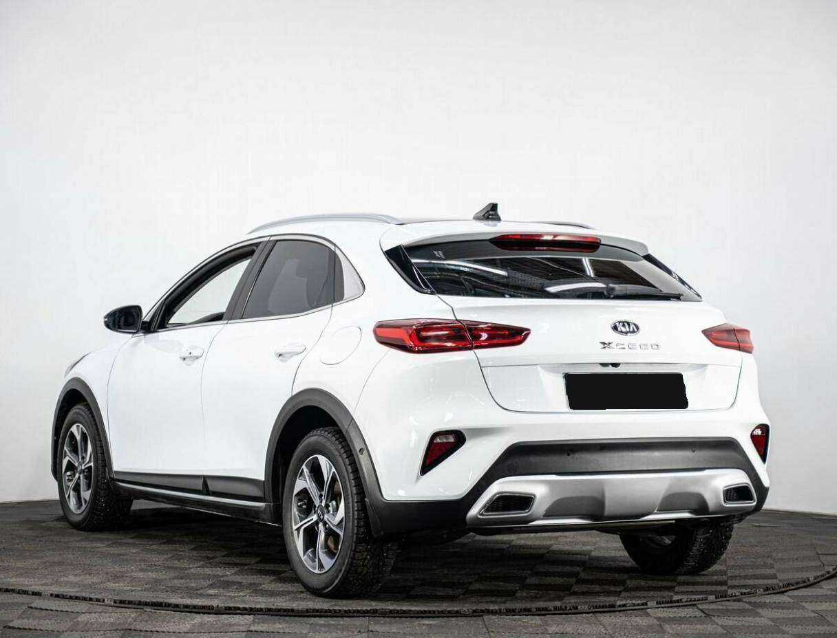 Купить Kia XCeed с пробегом. Фото: #3