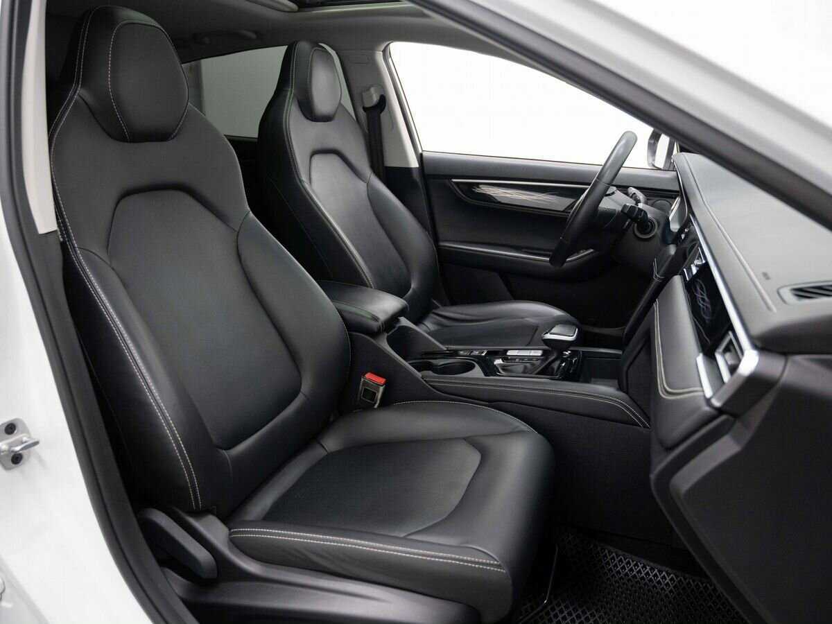 Купить JAC J7 с пробегом. Фото: #11