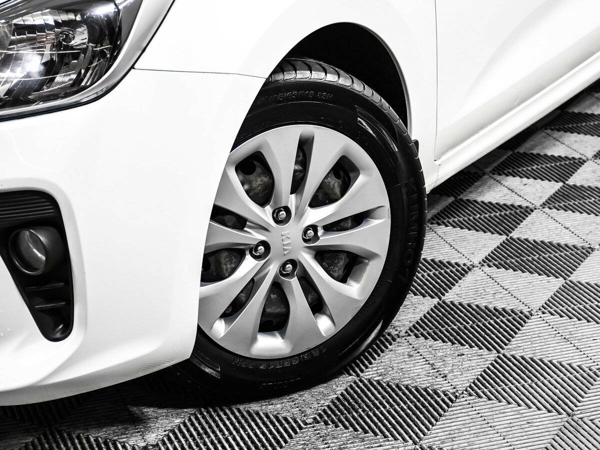 Купить Kia Rio с пробегом. Фото: #13