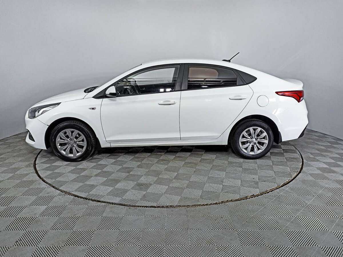 Купить Hyundai Solaris с пробегом. Фото: #7