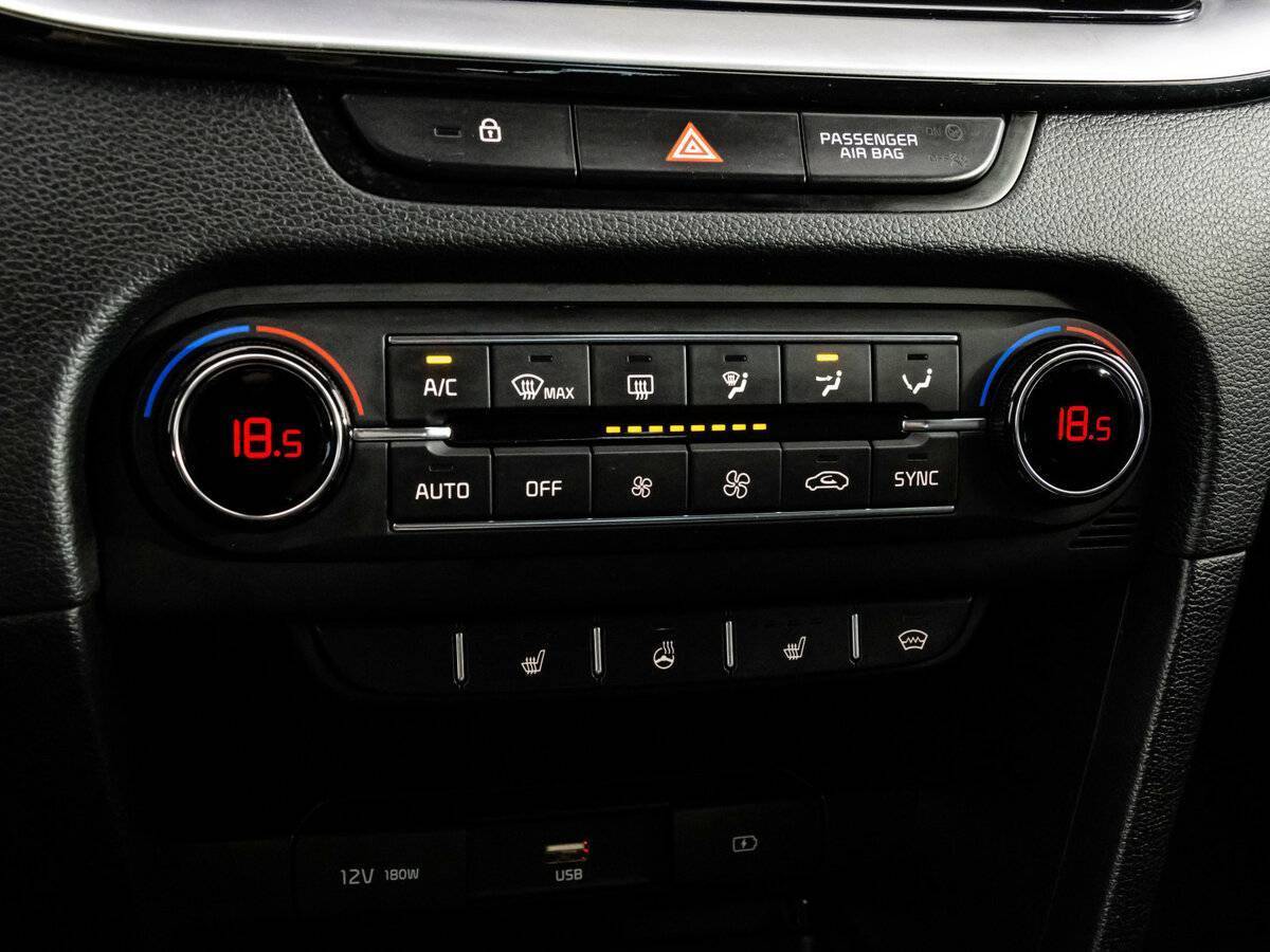 Купить Kia Ceed с пробегом. Фото: #19