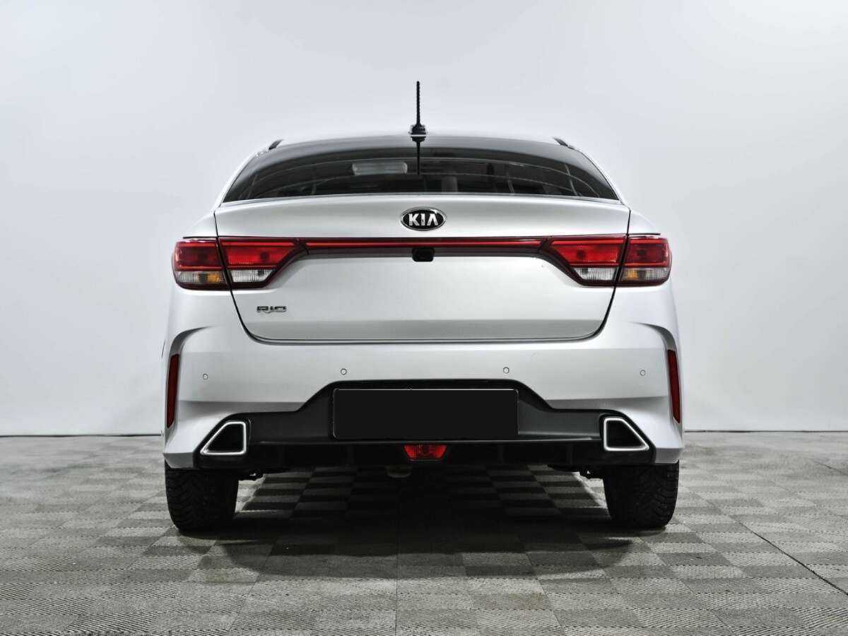Купить Kia Rio с пробегом. Фото: #4