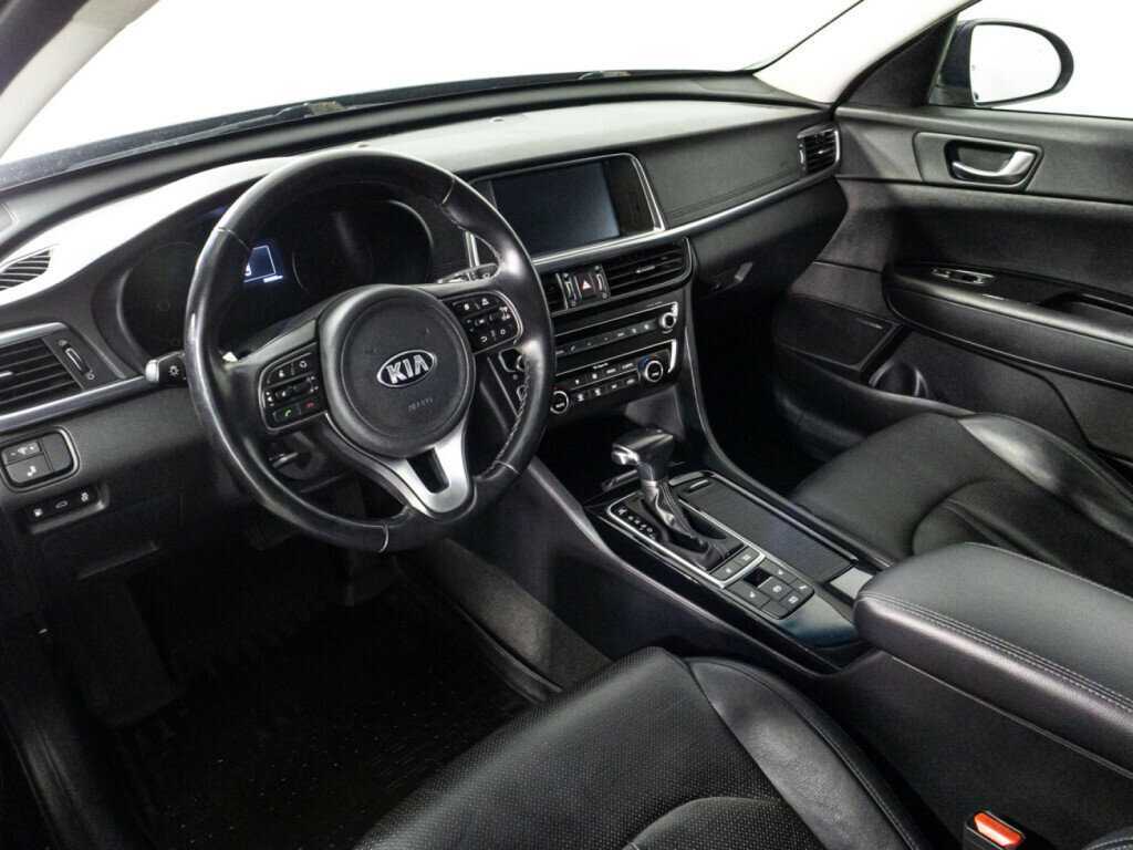 Купить Kia Optima с пробегом. Фото: #10
