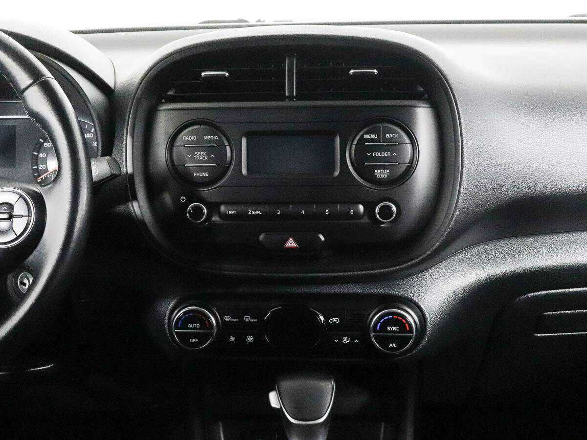 Купить Kia Soul с пробегом. Фото: #10
