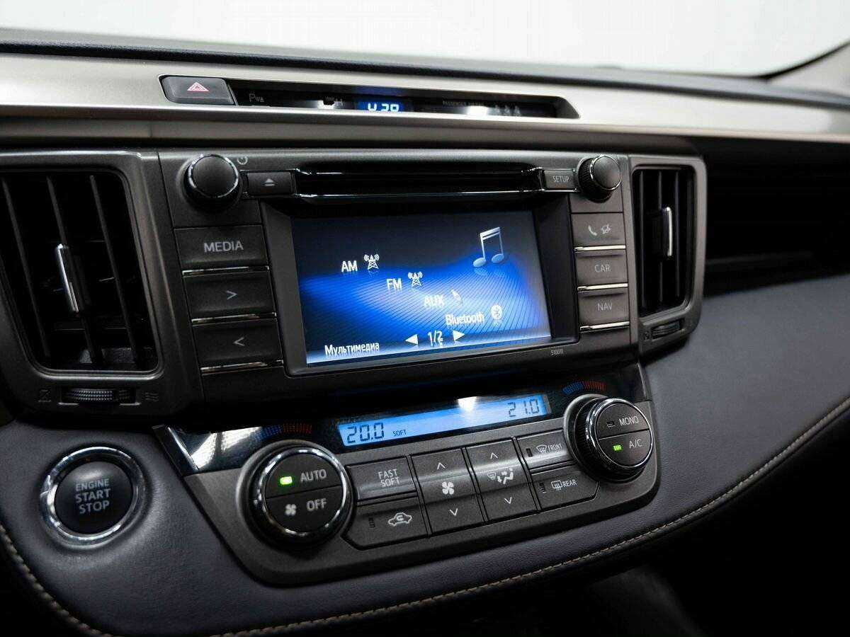 Купить Toyota RAV4 с пробегом. Фото: #22