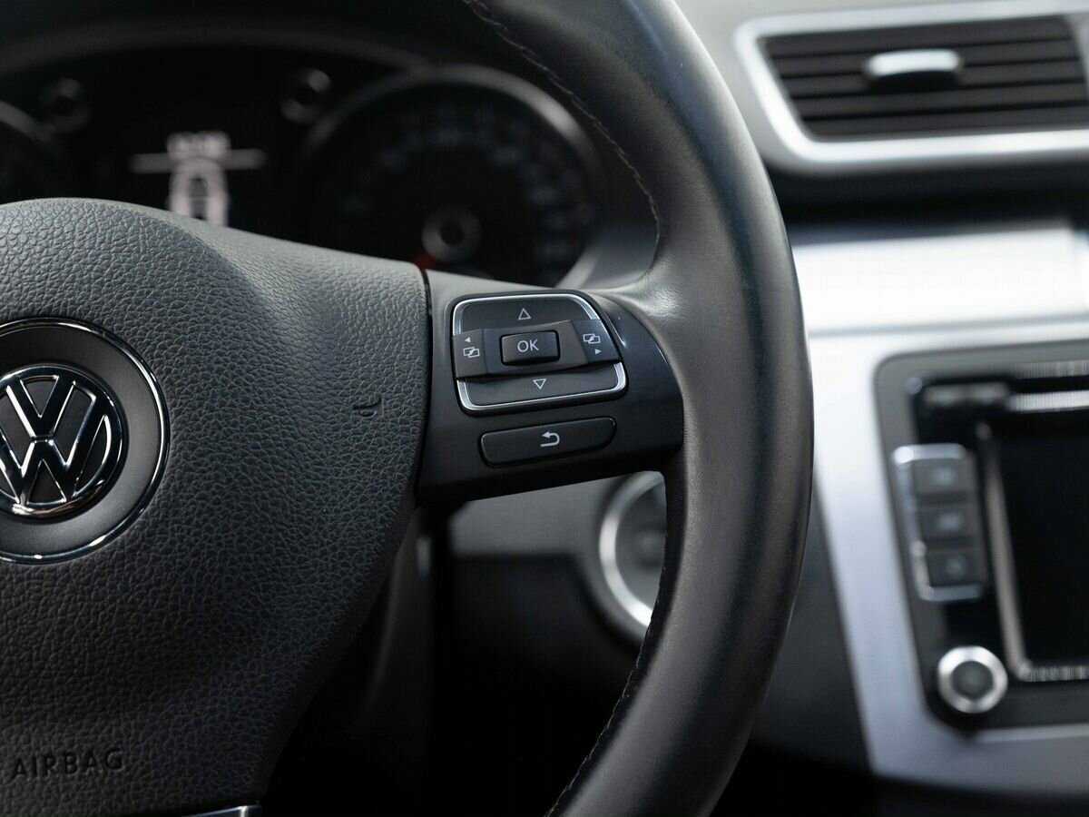 Купить Volkswagen Passat CC с пробегом. Фото: #15