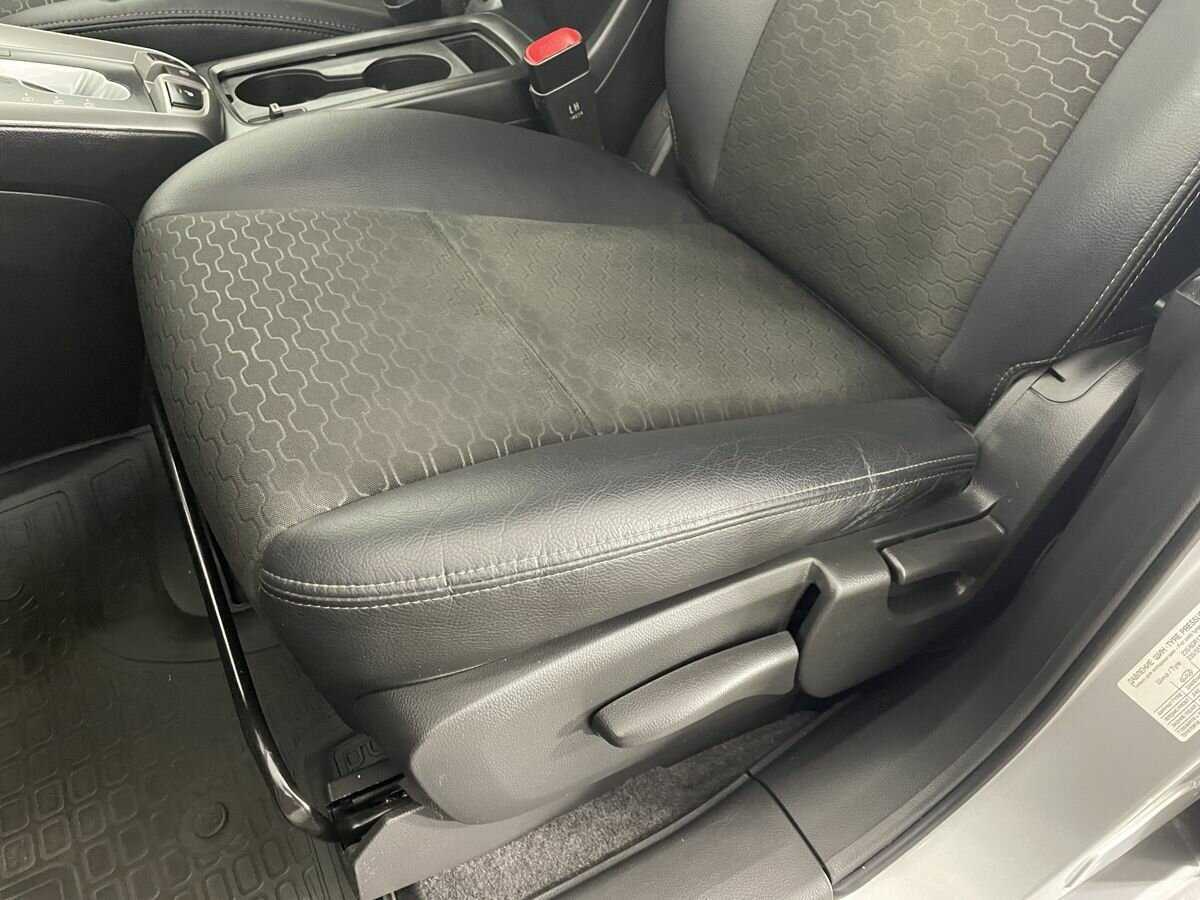 Купить Chevrolet Captiva с пробегом. Фото: #9