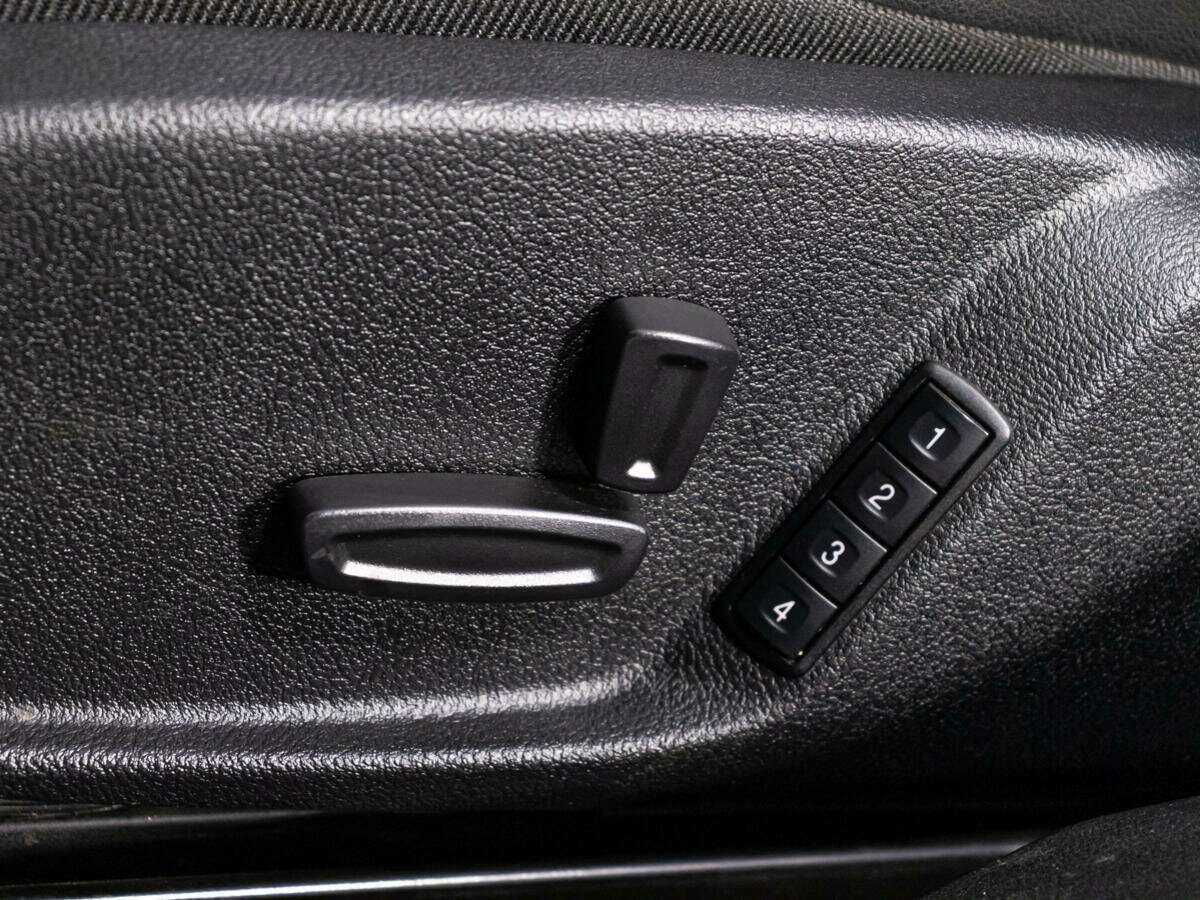 Купить Ford Mondeo с пробегом. Фото: #14