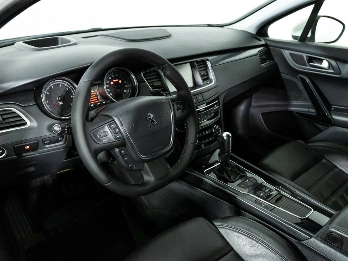 Купить Peugeot 508 с пробегом. Фото: #10