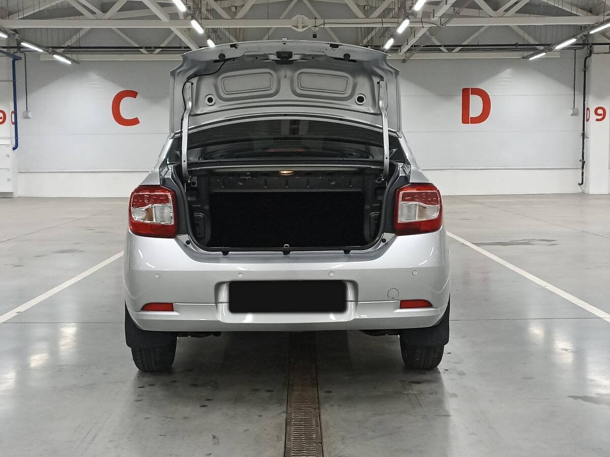 Купить Renault Logan с пробегом. Фото: #9