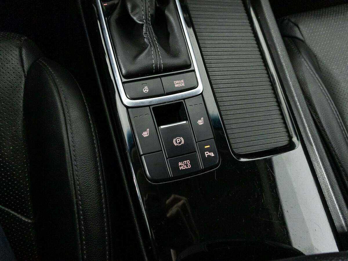 Купить Kia Optima с пробегом. Фото: #19