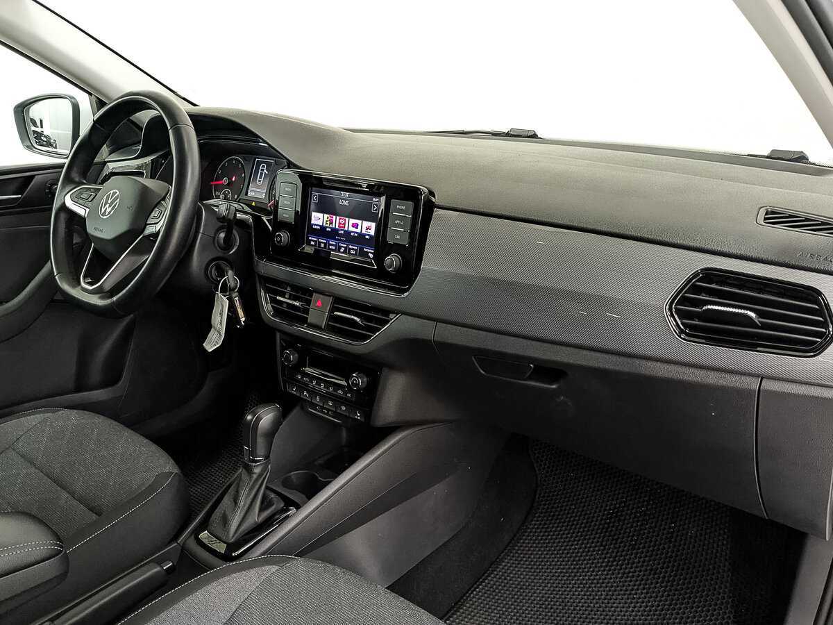 Купить Volkswagen Polo с пробегом. Фото: #12