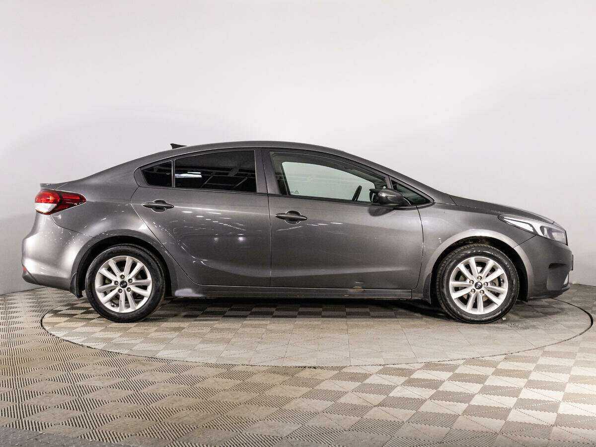 Купить Kia Cerato с пробегом. Фото: #3