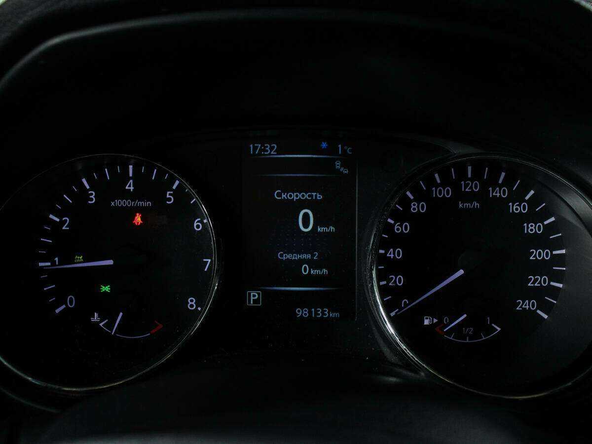 Купить Nissan X-Trail с пробегом. Фото: #10