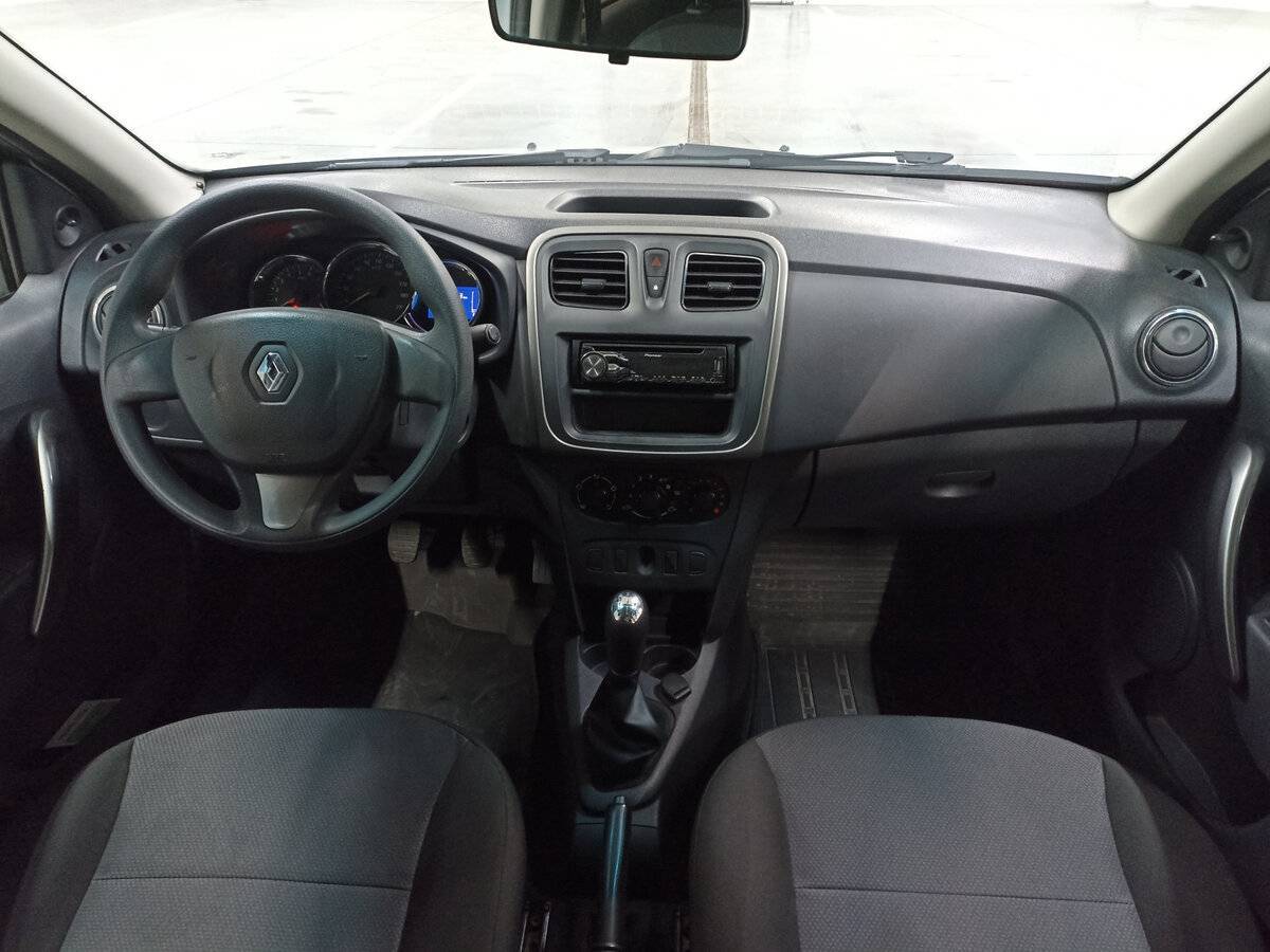 Купить Renault Logan с пробегом. Фото: #13