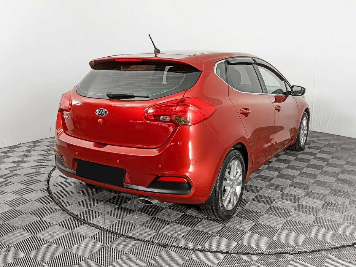 Купить Kia Ceed с пробегом. Фото: #4