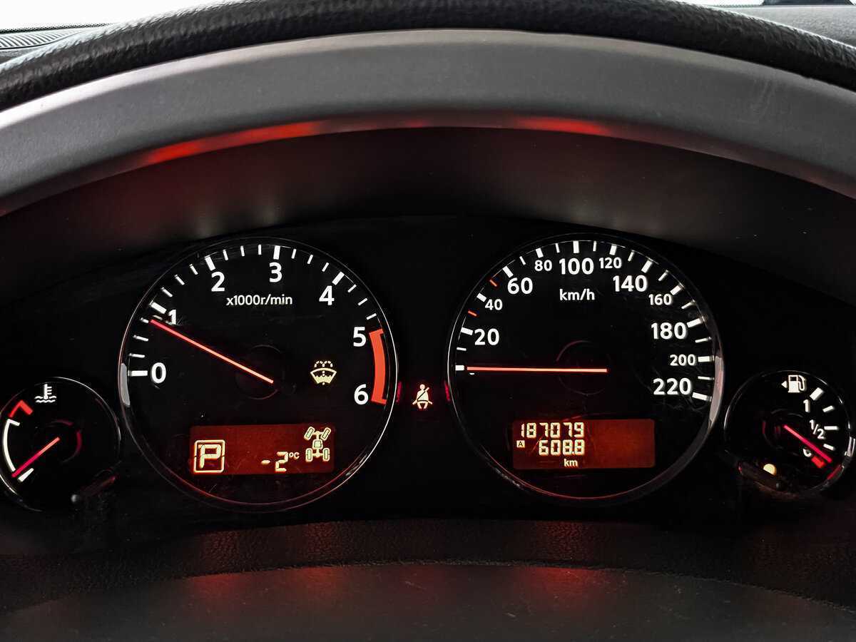 Купить Nissan Pathfinder с пробегом. Фото: #15