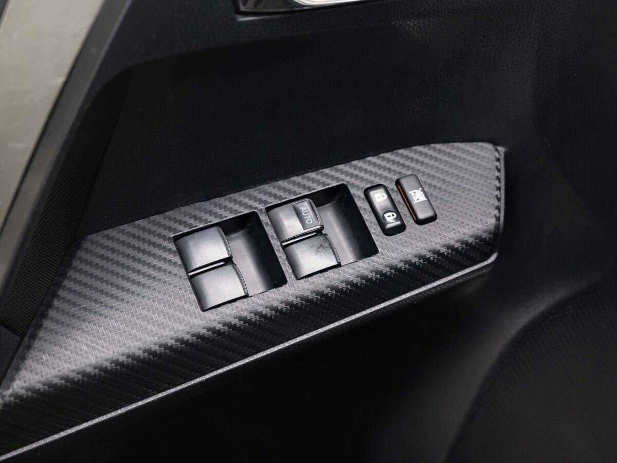 Купить Toyota RAV4 с пробегом. Фото: #18