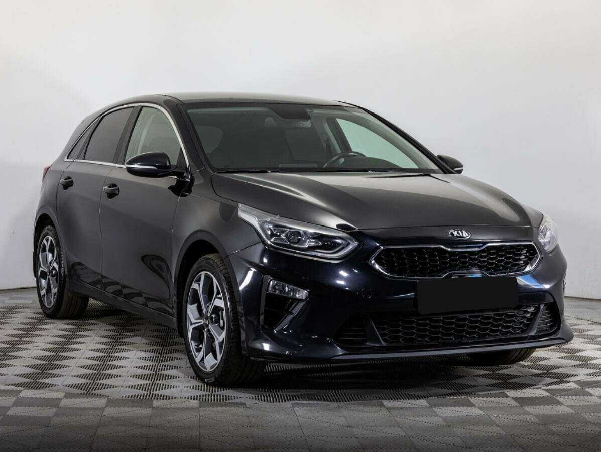 Купить Kia Ceed с пробегом. Фото: #2