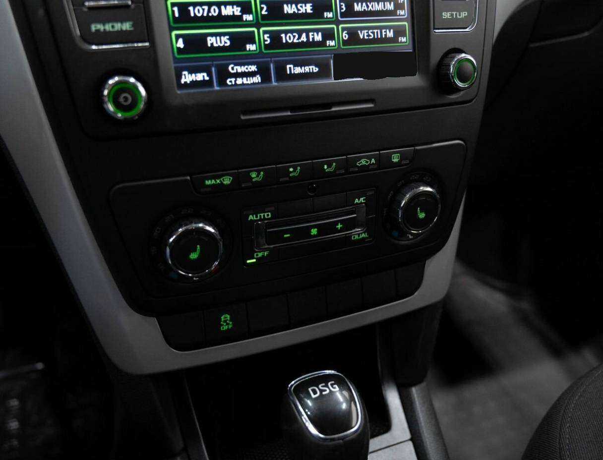 Купить Skoda Yeti с пробегом. Фото: #17