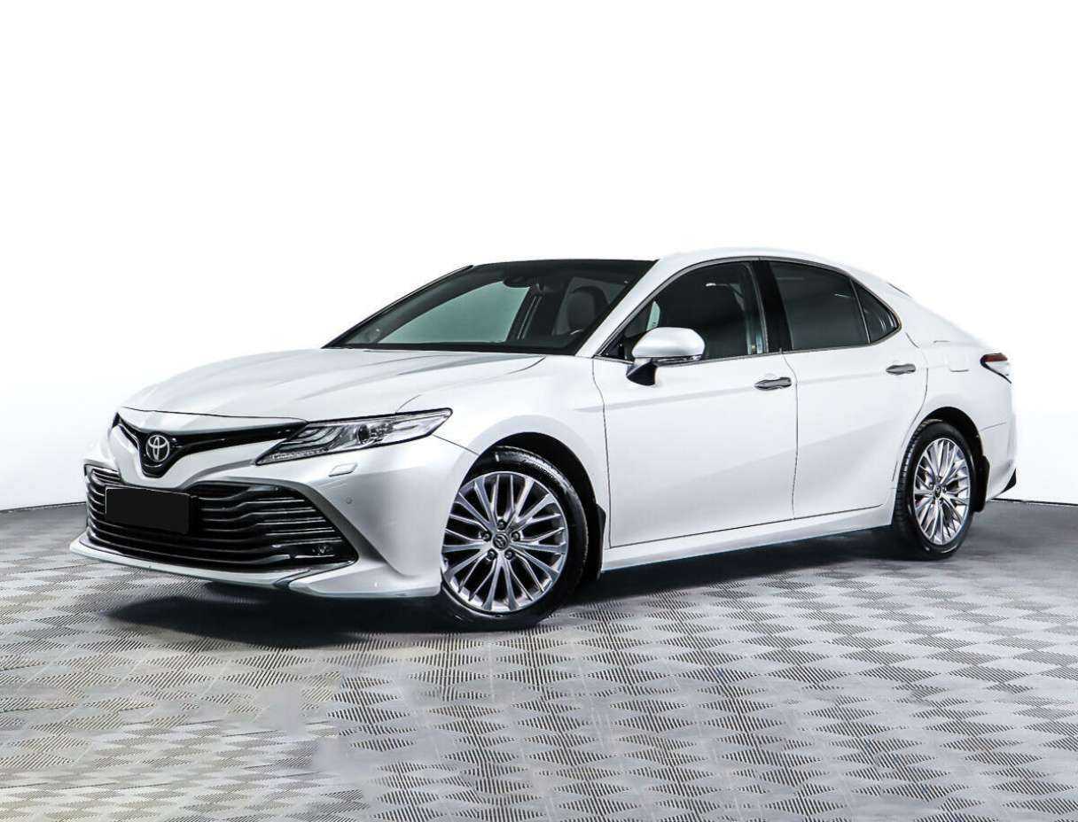 Купить Toyota Camry с пробегом. Посмотреть фото
