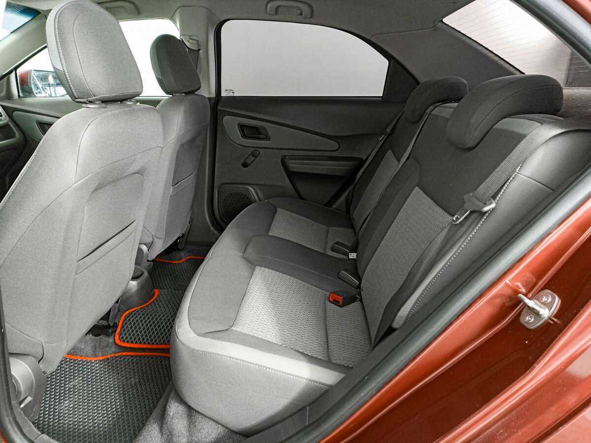 Купить Chevrolet Cobalt с пробегом. Фото: #9