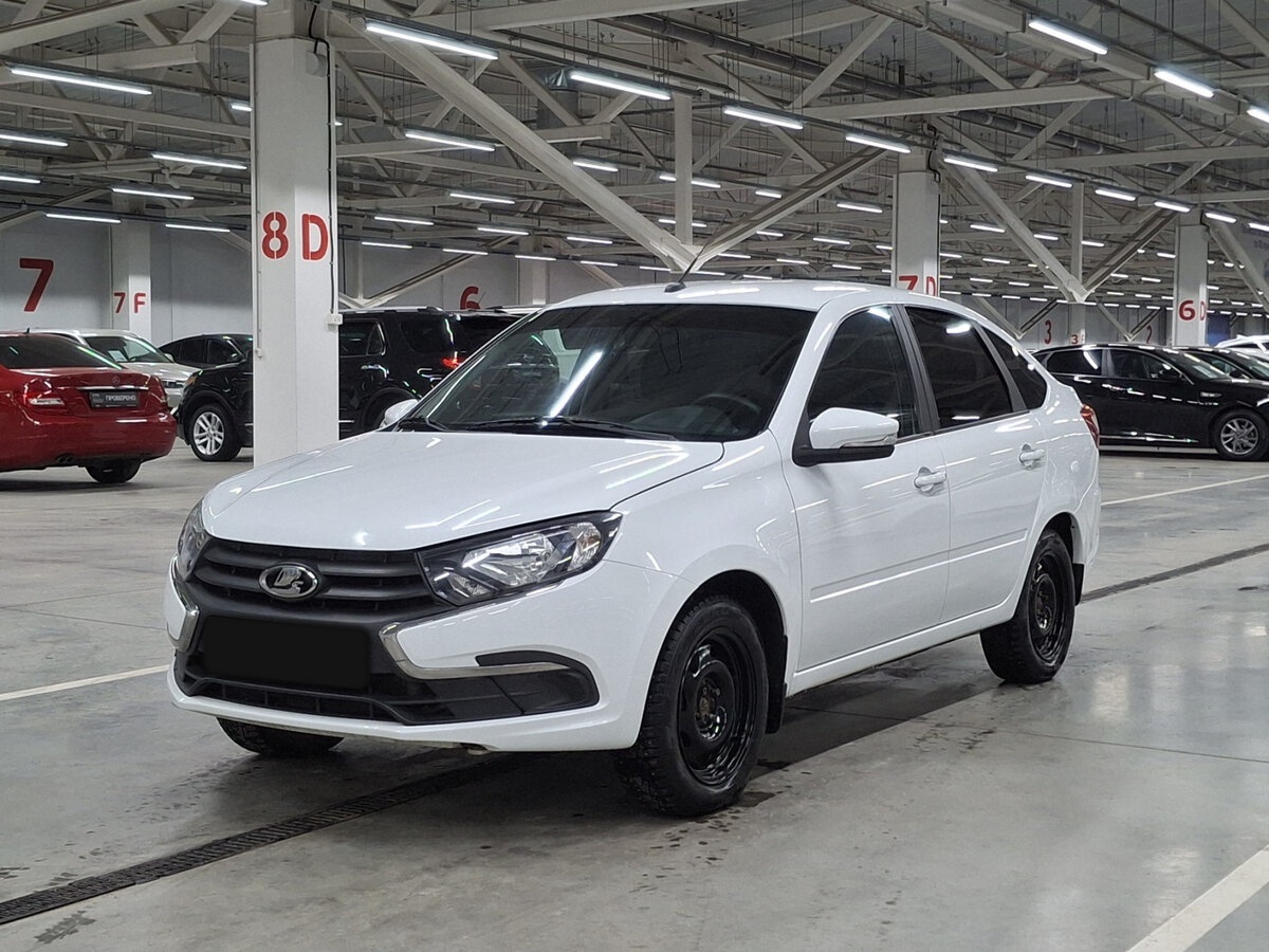 Купить Lada (ВАЗ) Granta с пробегом. Посмотреть фото