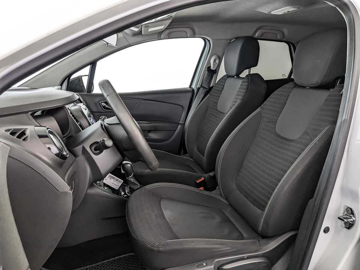 Купить Renault Kaptur с пробегом. Фото: #15