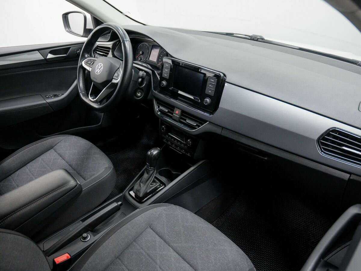 Купить Volkswagen Polo с пробегом. Фото: #6