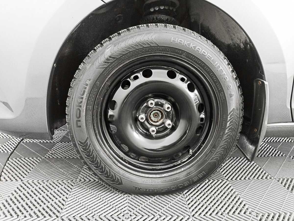 Купить Skoda Rapid с пробегом. Фото: #14