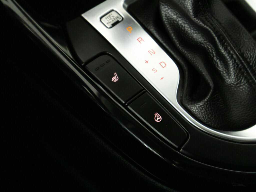 Купить Kia Cerato с пробегом. Фото: #14