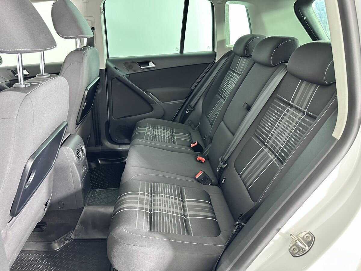 Купить Volkswagen Tiguan с пробегом. Фото: #8