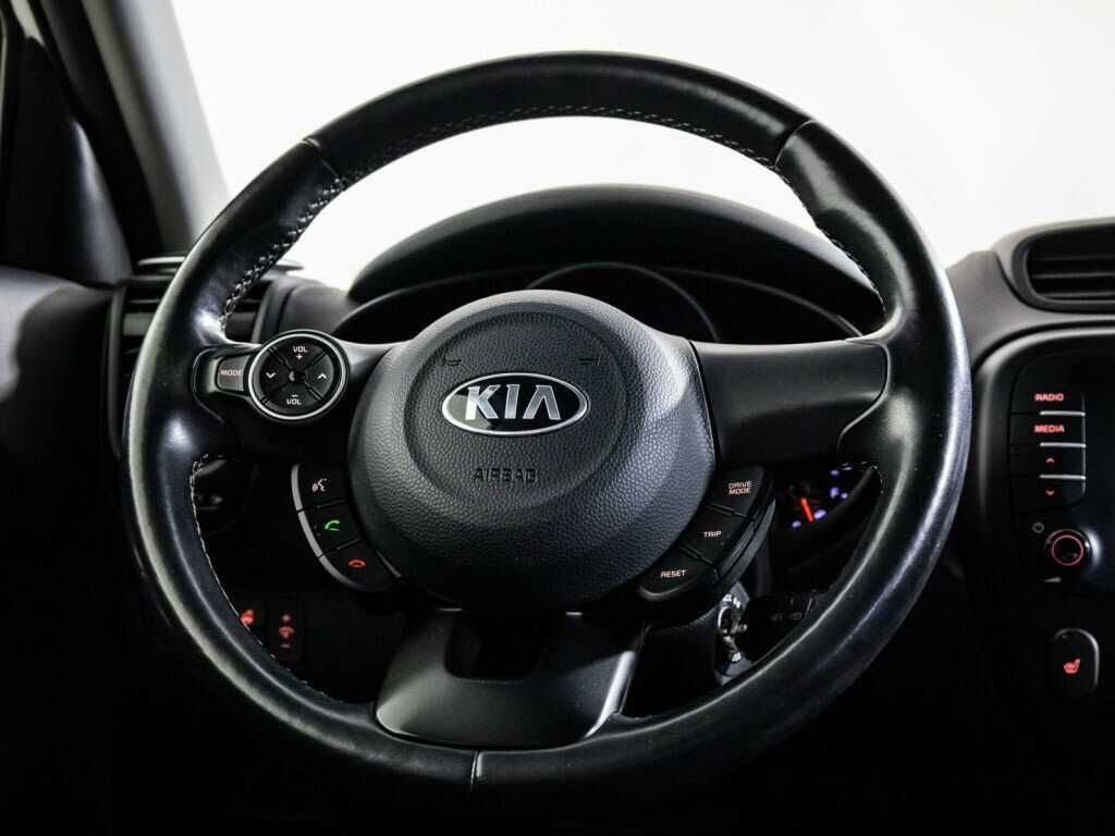 Купить Kia Soul с пробегом. Фото: #15