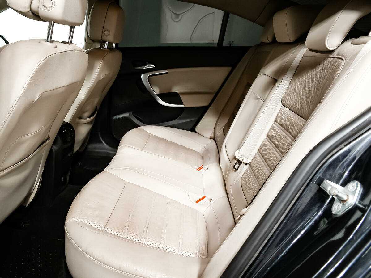 Купить Opel Insignia с пробегом. Фото: #9