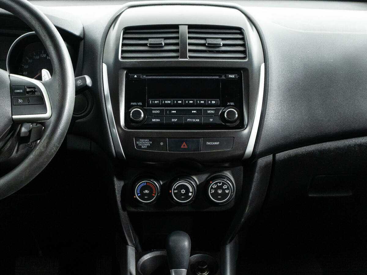 Купить Mitsubishi ASX с пробегом. Фото: #13