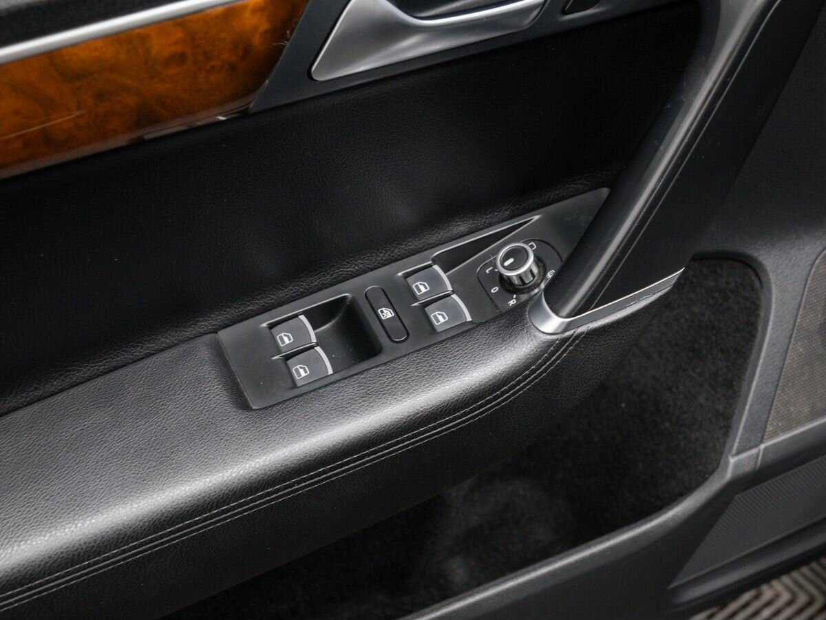Купить Volkswagen Passat с пробегом. Фото: #14