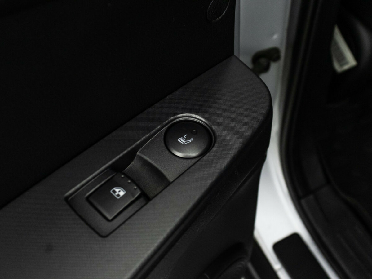 Купить SsangYong Kyron с пробегом. Фото: #17