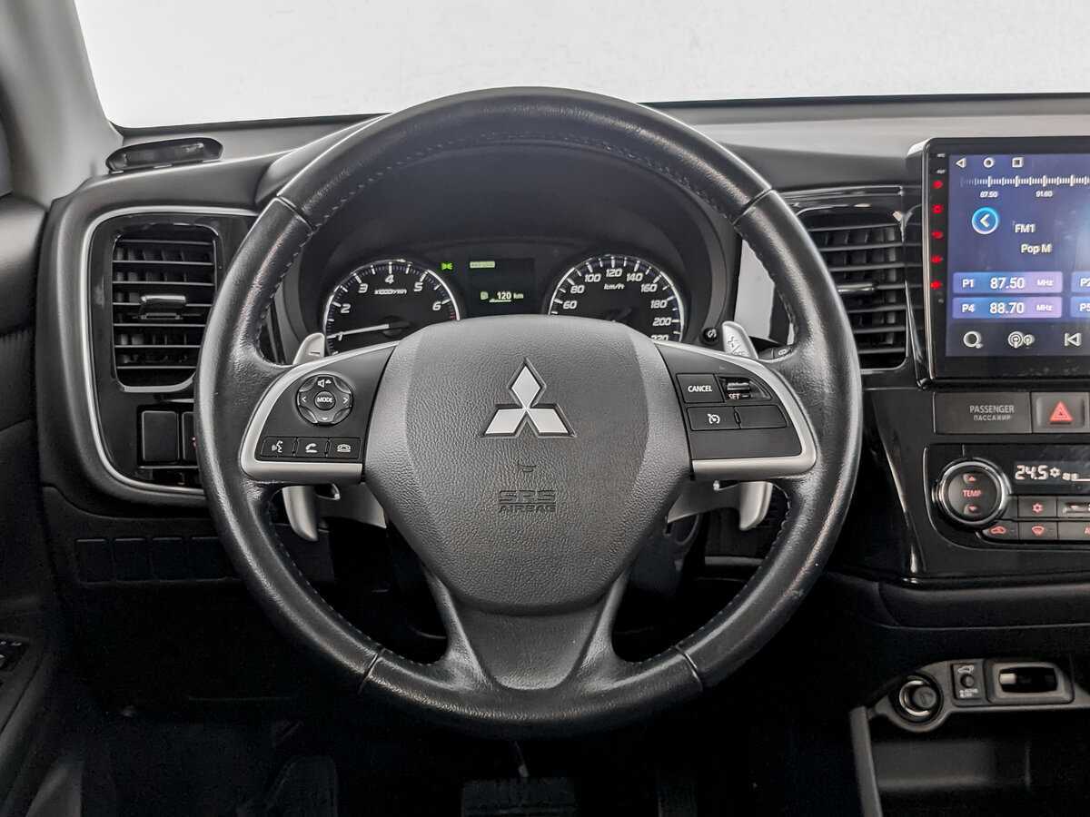 Купить Mitsubishi Outlander с пробегом. Фото: #17