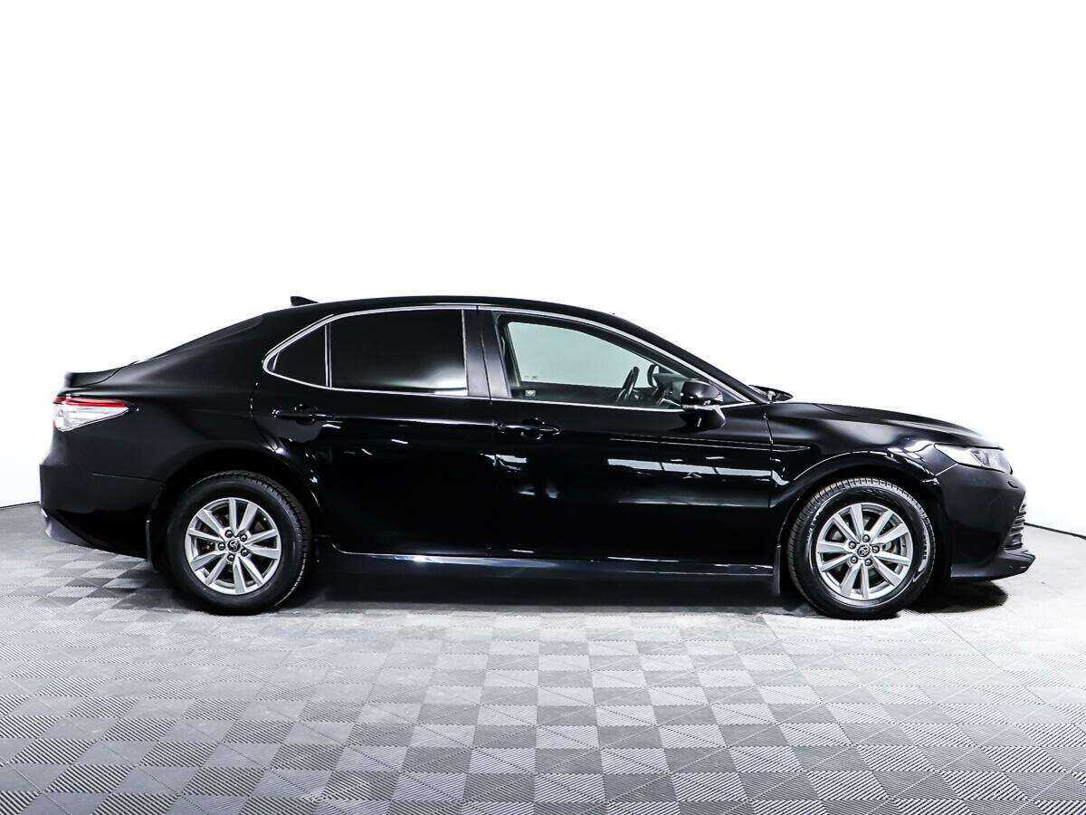 Купить Toyota Camry с пробегом. Посмотреть фото