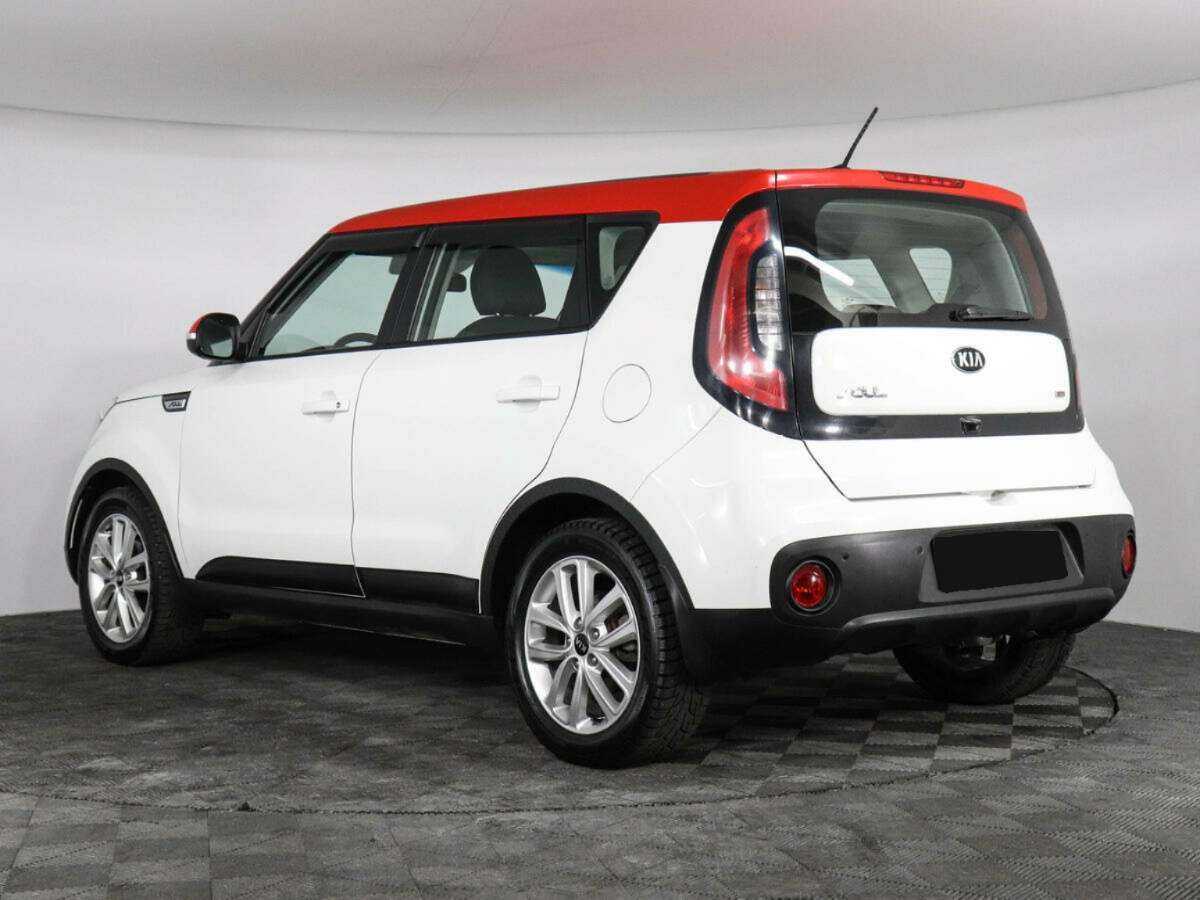 Купить Kia Soul с пробегом. Фото: #6