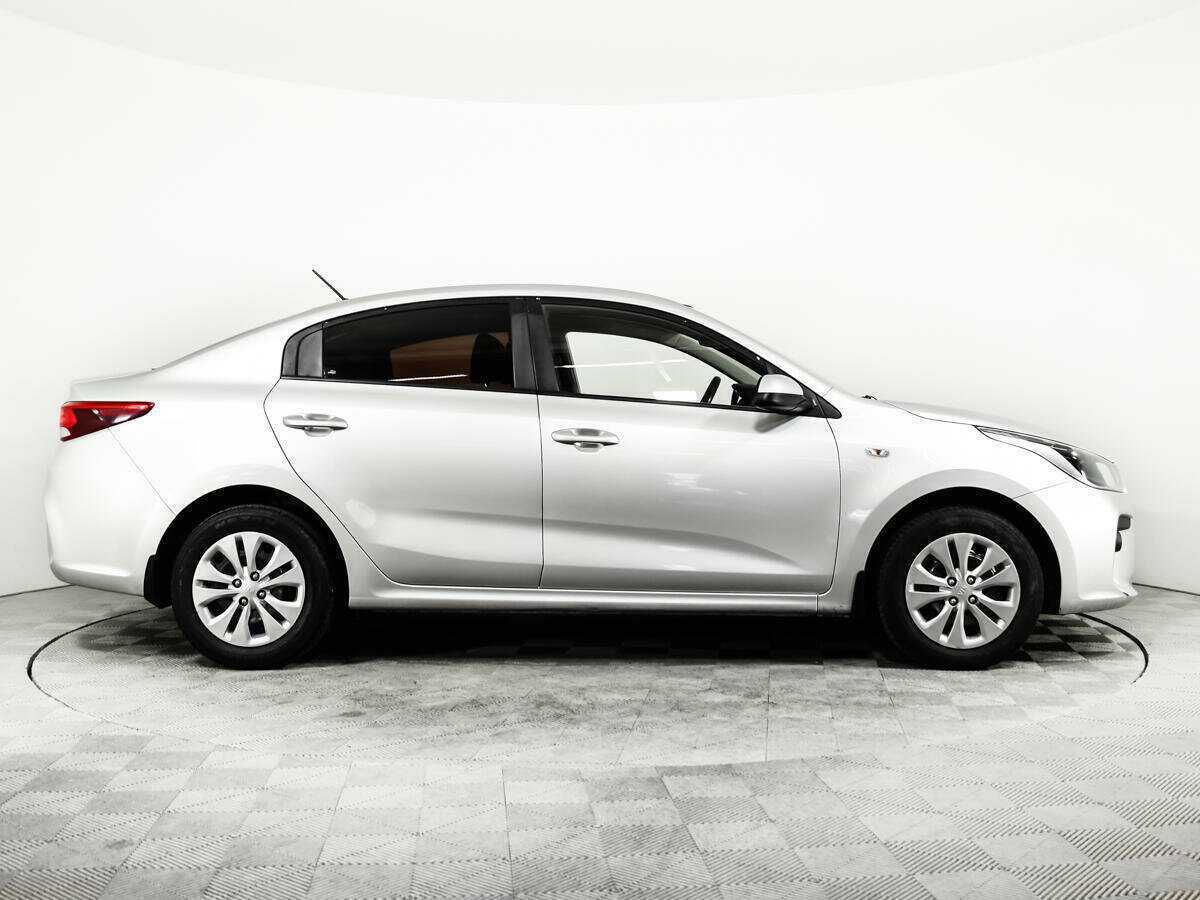 Купить Kia Rio с пробегом. Фото: #3