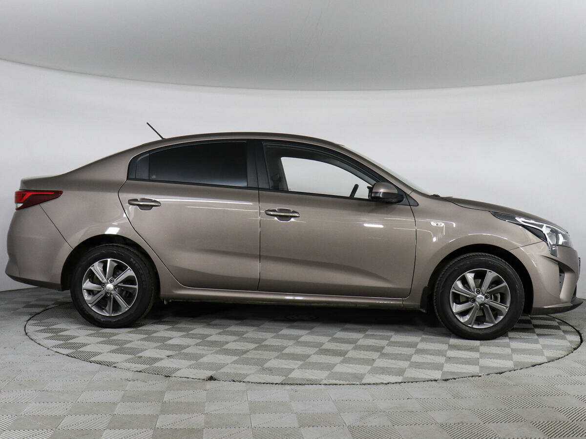 Купить Kia Rio с пробегом. Фото: #3