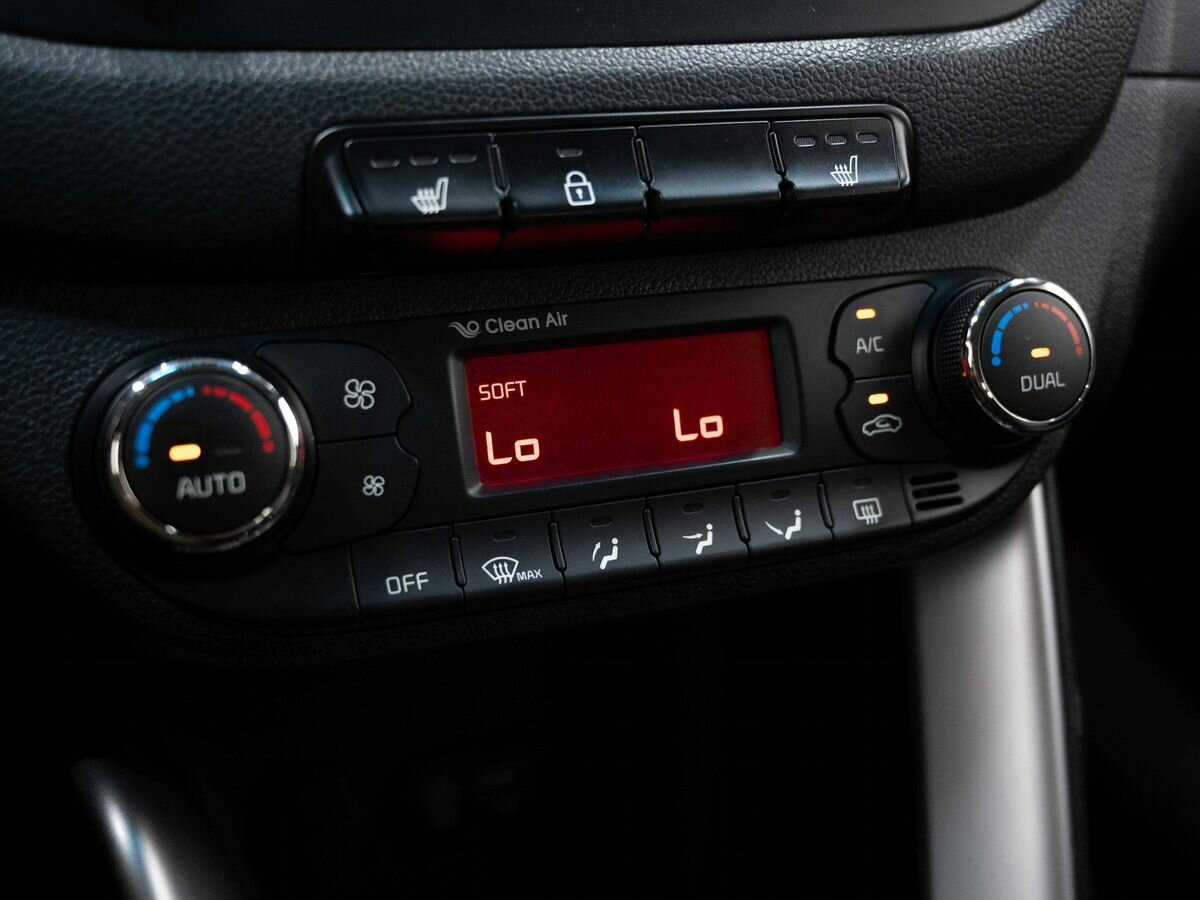 Купить Kia Ceed с пробегом. Фото: #20