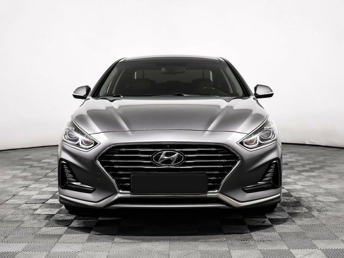 Купить Hyundai Sonata с пробегом. Фото: #1