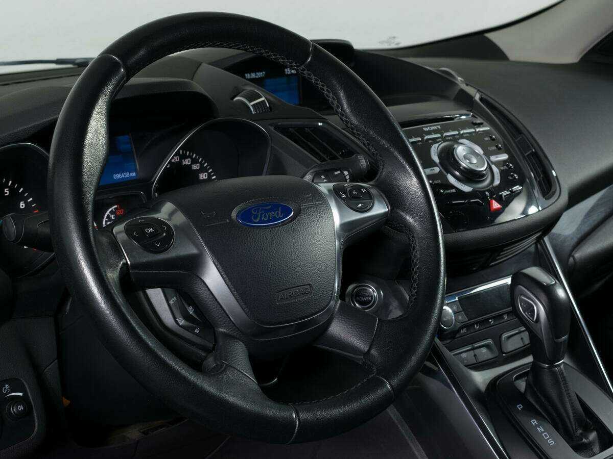 Купить Ford Kuga с пробегом. Фото: #11