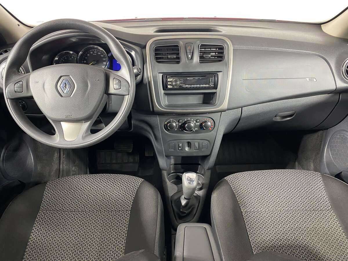 Купить Renault Sandero с пробегом. Фото: #11